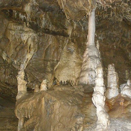 Rodinne Ubytovani Na Habesi Crhov Exterior foto