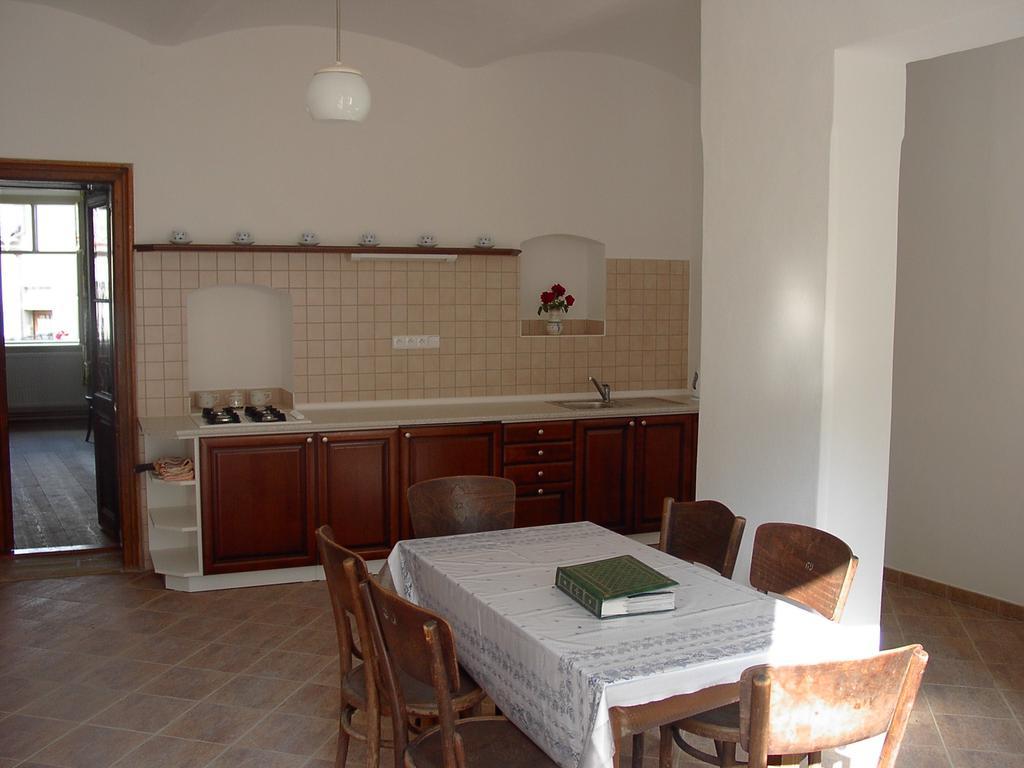 Rodinne Ubytovani Na Habesi Crhov Exterior foto